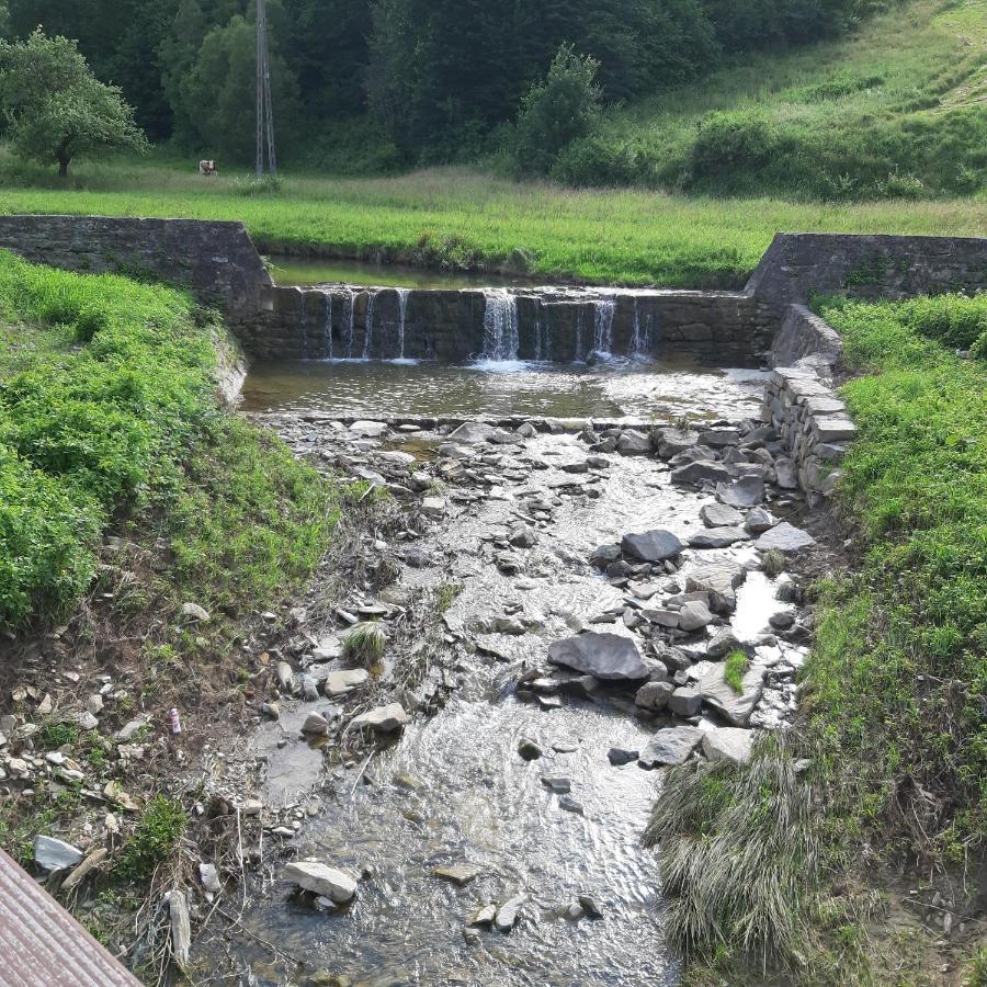 Ekoturystyka Natura Gwiazd - Green Velo - Workation Park - Ziolowy Klimat Bieszczad Dubiecko Esterno foto